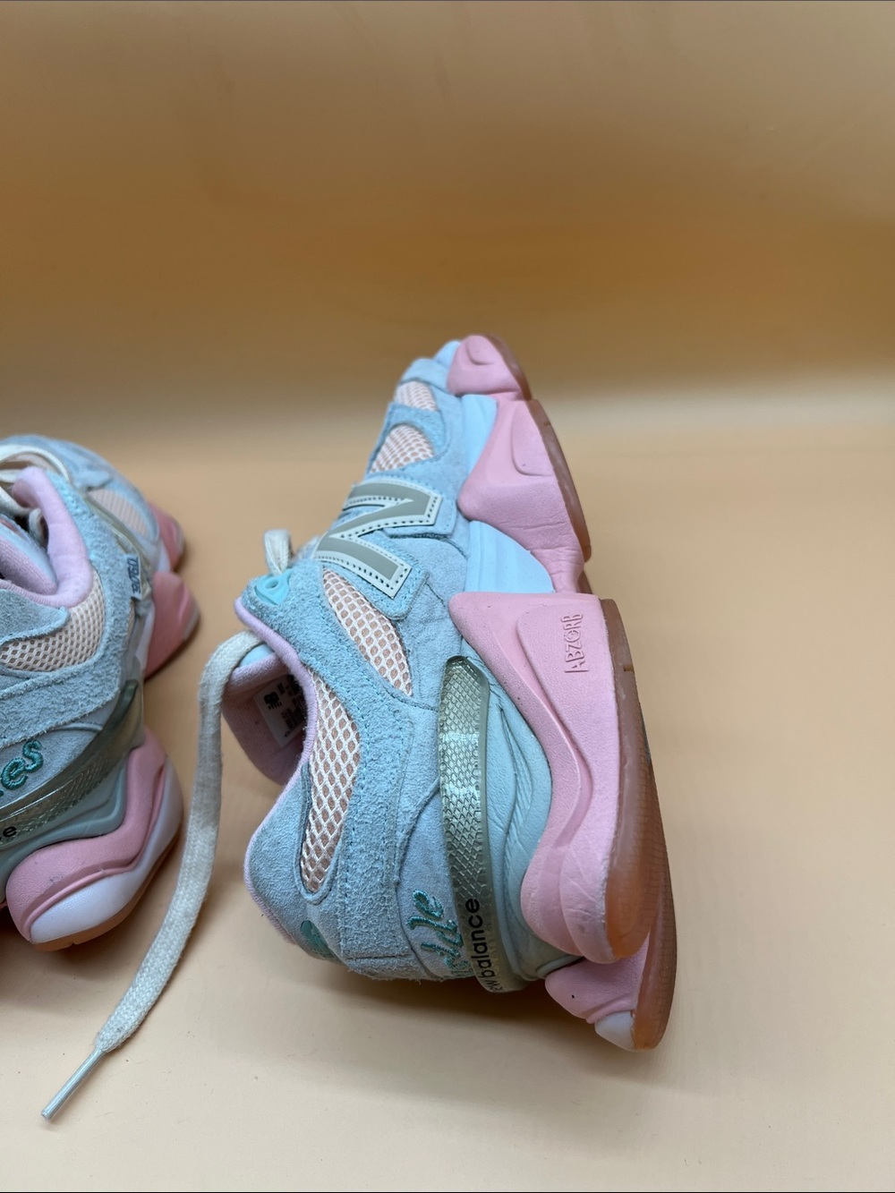 Joe Freshgoods x New Balance 9060 'Baby Shower Blue' Size 7 men U9060JG1 JFG - Picture 8 of 11